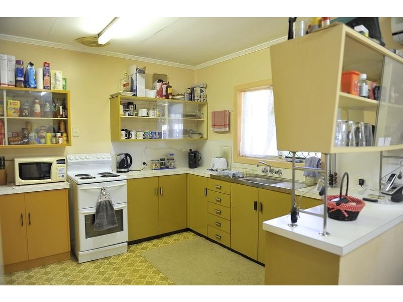 9 Londy Street, Svensson Heights QLD 4670