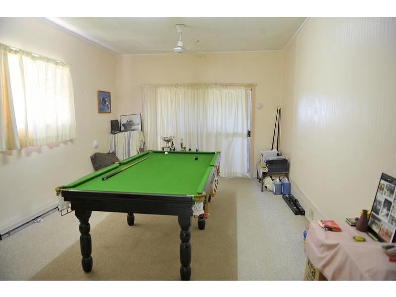 9 Londy Street, Svensson Heights QLD 4670