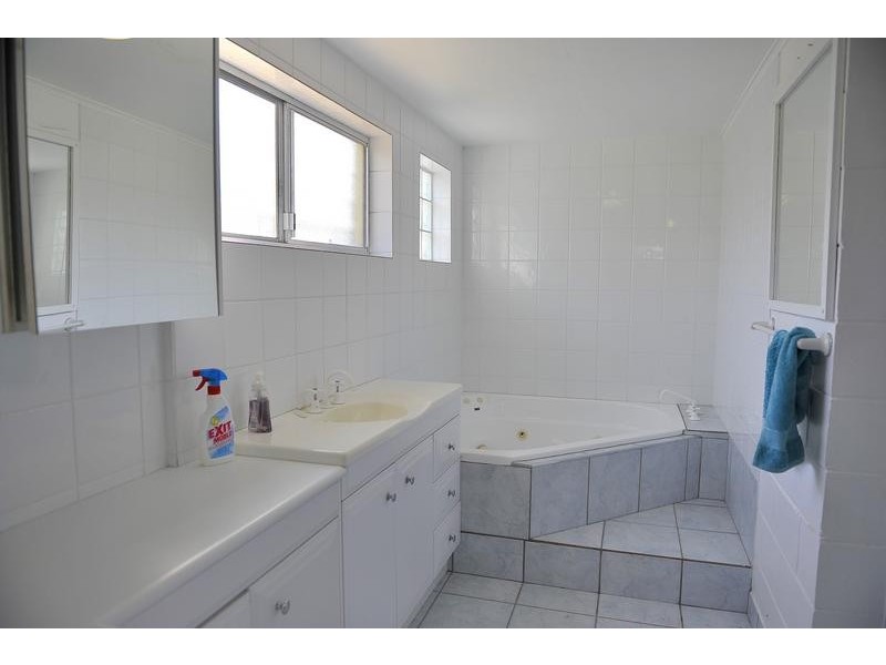 51 Bingera Street, Bundaberg West QLD 4670