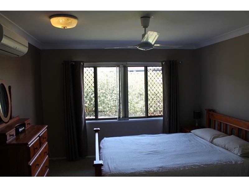 12 Rattray Street, Avenell Heights QLD 4670