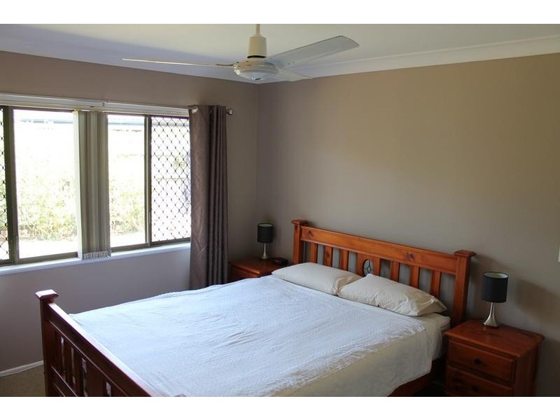 12 Rattray Street, Avenell Heights QLD 4670