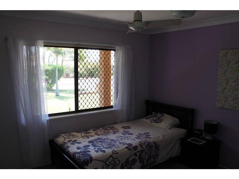 12 Rattray Street, Avenell Heights QLD 4670