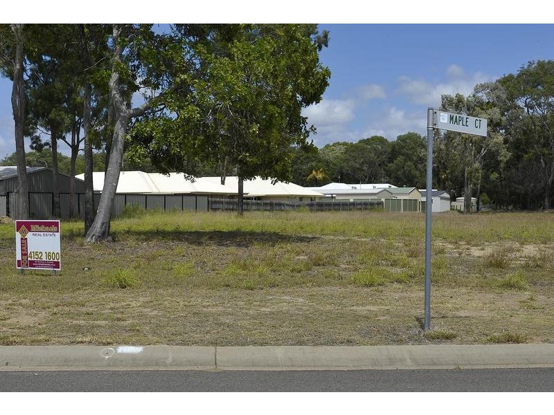 1 Maple Court, Moore Park Beach QLD 4670