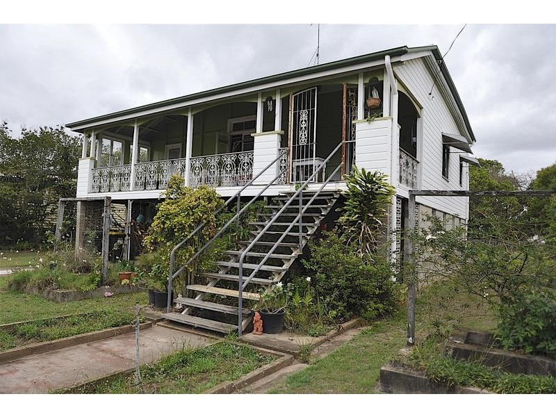 7 Castlereagh Street, Bundaberg South QLD 4670