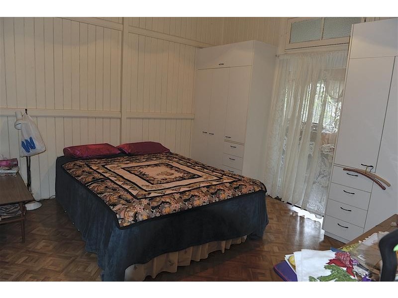 7 Castlereagh Street, Bundaberg South QLD 4670