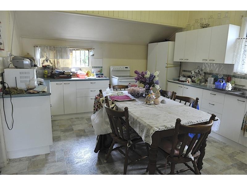 7 Castlereagh Street, Bundaberg South QLD 4670