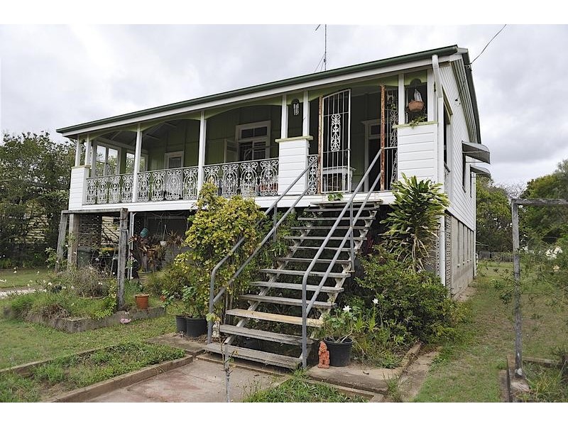 7 Castlereagh Street, Bundaberg South QLD 4670