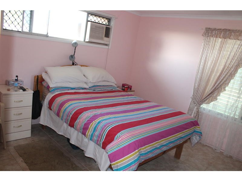 15 Phillips Street, Bundaberg North QLD 4670
