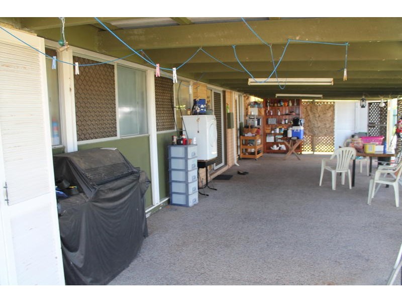 15 Phillips Street, Bundaberg North QLD 4670
