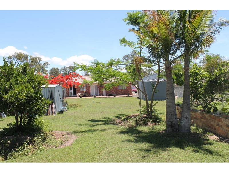 29 Bernborough Blvd, Branyan QLD 4670