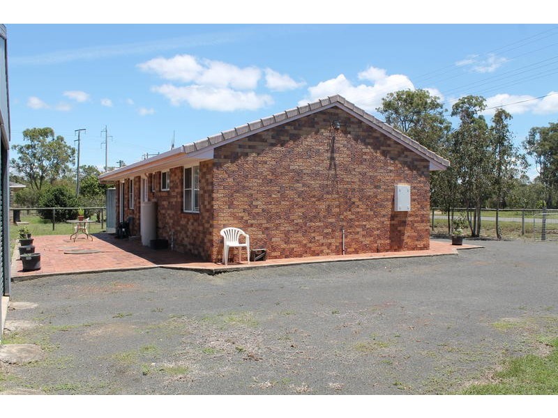 29 Bernborough Blvd, Branyan QLD 4670