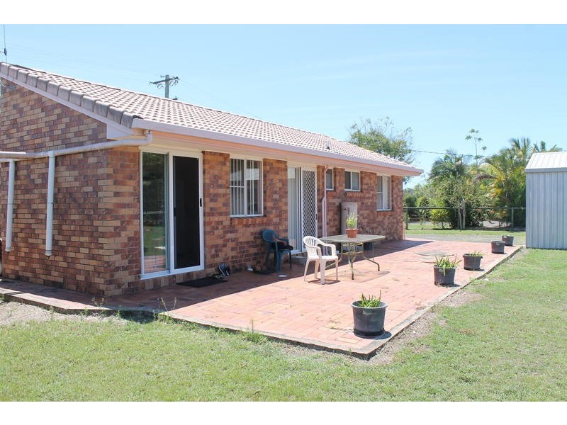 29 Bernborough Blvd, Branyan QLD 4670