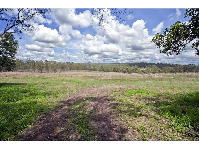 182 Rows Off Road, Duingal QLD 4671
