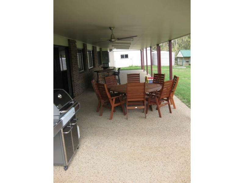 74 River Road, Bungadoo QLD 4671