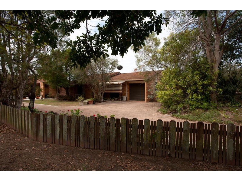 2 12 Donovan Street, Kepnock QLD 4670