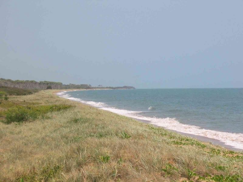 Moore Park Beach QLD 4670