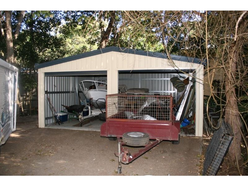 Moore Park Beach QLD 4670