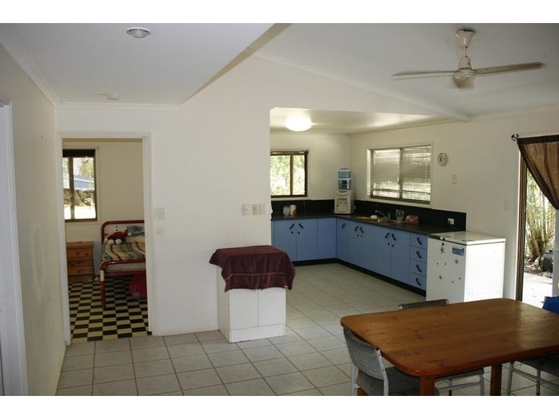 Moore Park Beach QLD 4670