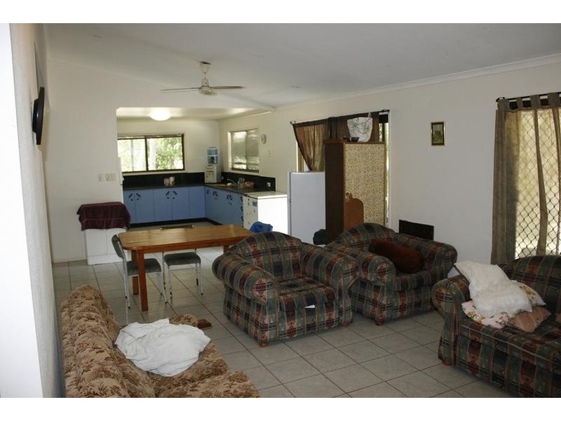 Moore Park Beach QLD 4670