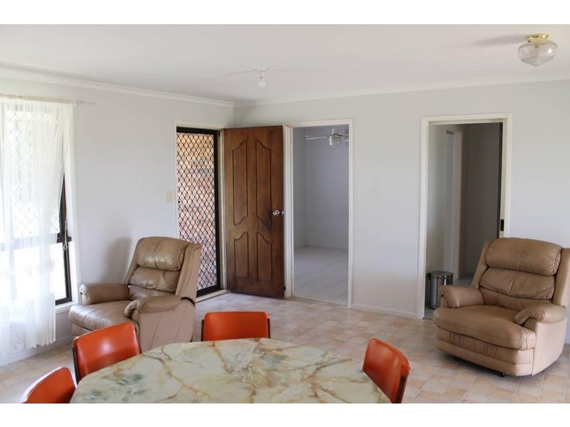 Moore Park Beach QLD 4670