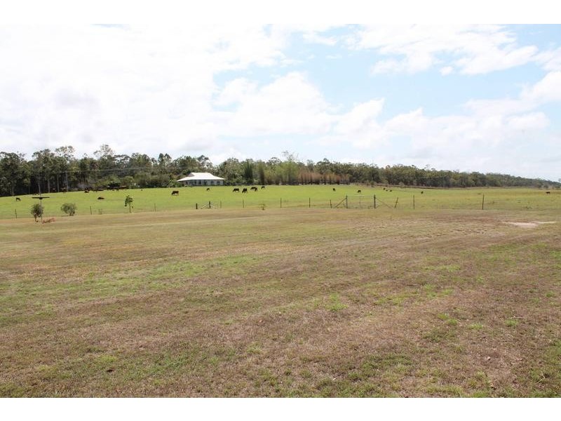 Moore Park Beach QLD 4670