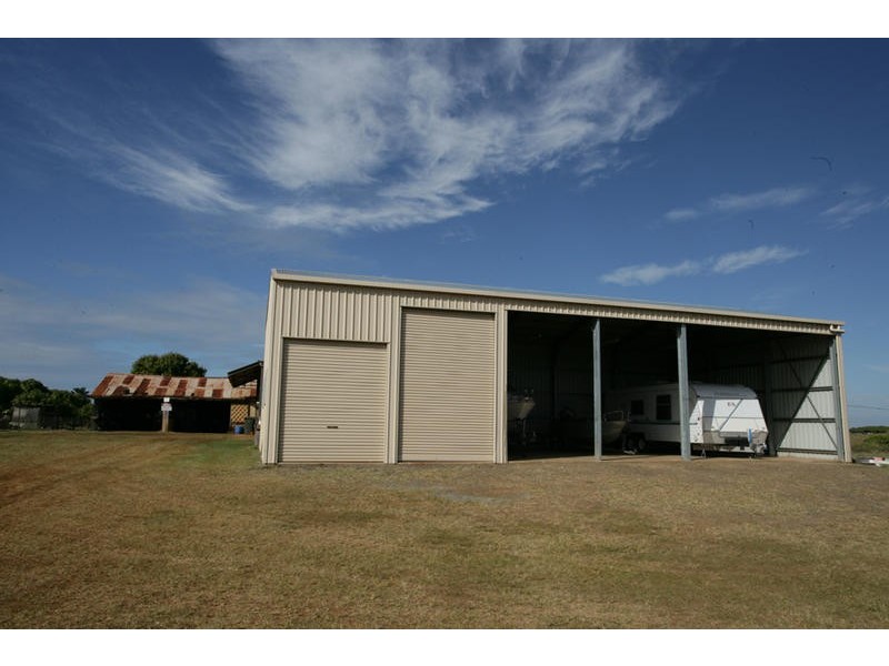 58 Heidkes Road, Windermere QLD 4670