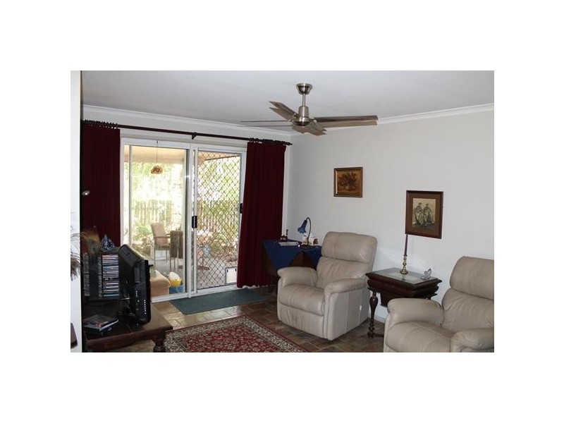 Moore Park Beach QLD 4670