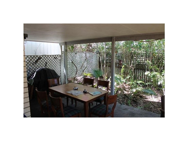 Moore Park Beach QLD 4670