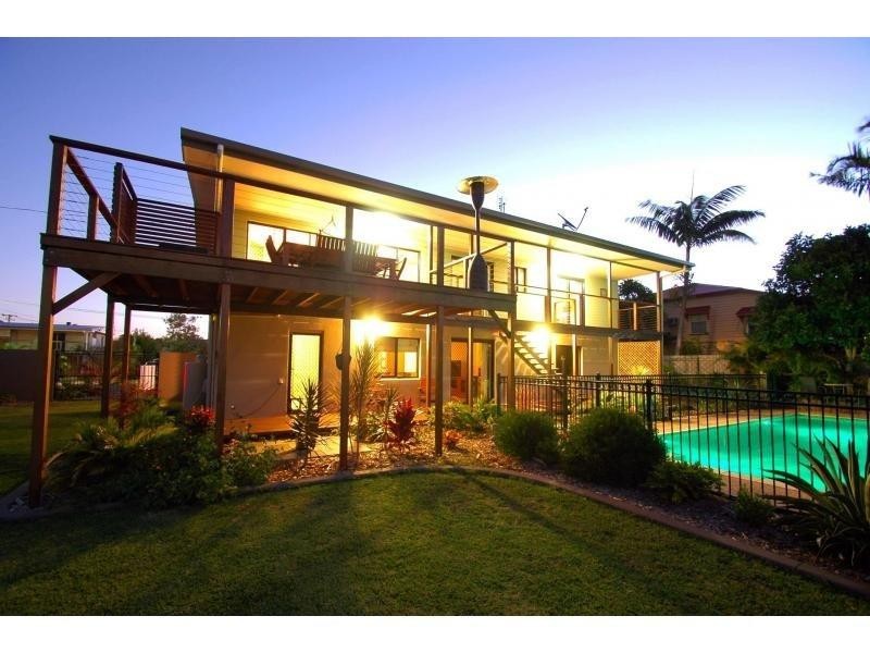 4 Tea Tree Court, Moore Park Beach QLD 4670