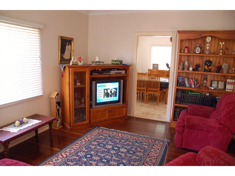 90 Burnett Street, Bundaberg South QLD 4670