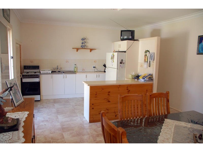 90 Burnett Street, Bundaberg South QLD 4670