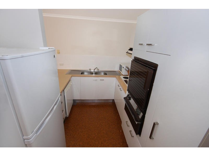 28 5 Parker Street, Maroochydore QLD 4558