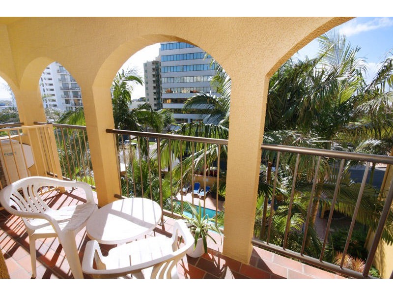 28 5 Parker Street, Maroochydore QLD 4558