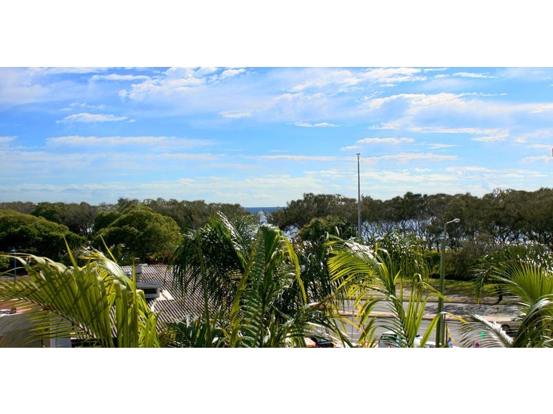 28 5 Parker Street, Maroochydore QLD 4558