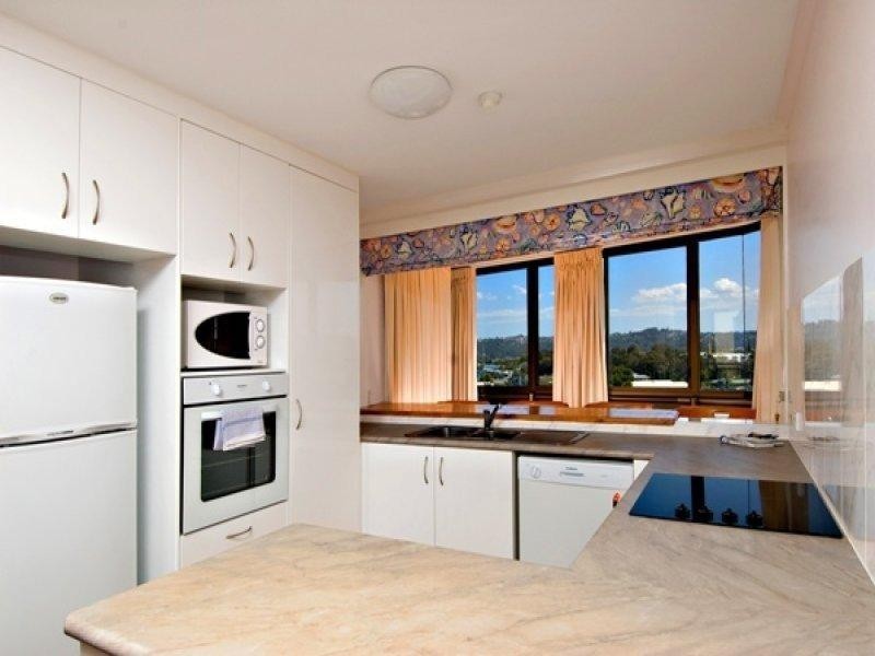 8D 120 Duporth Avenue, Maroochydore QLD 4558