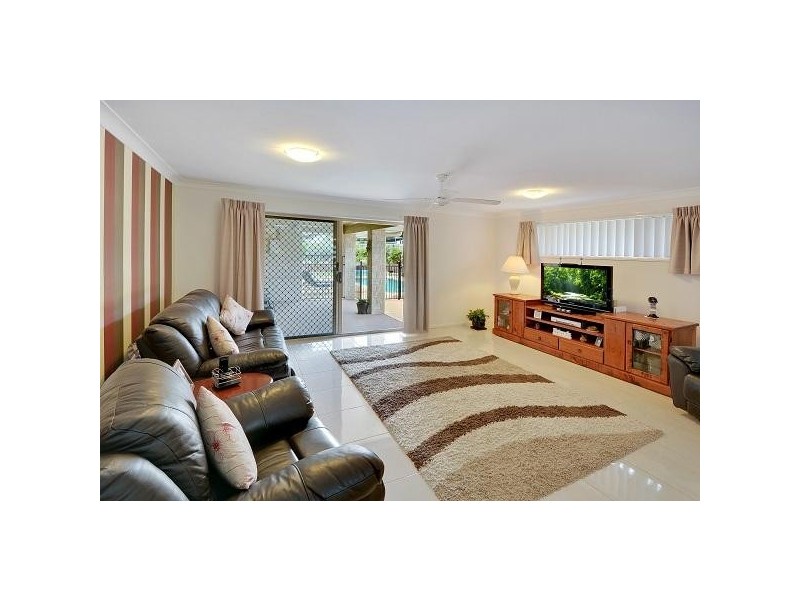 83 Countryview Street, Woombye QLD 4559