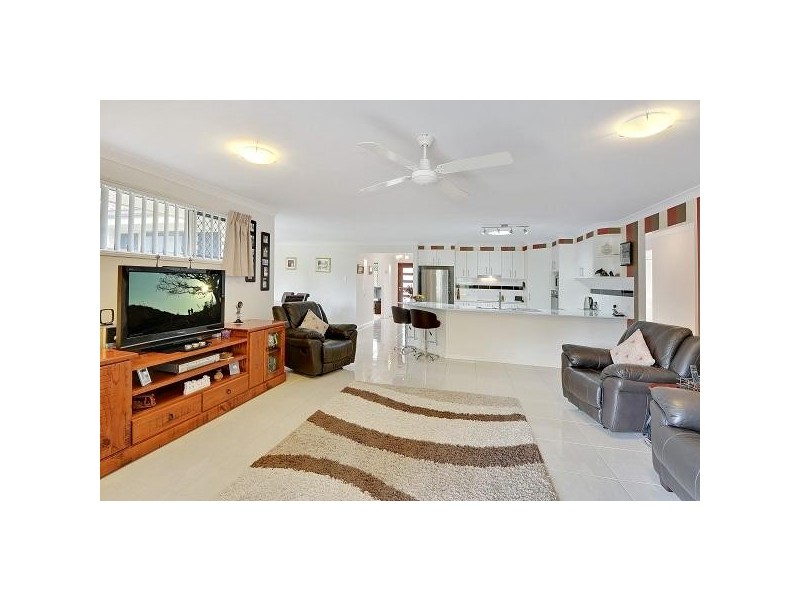 83 Countryview Street, Woombye QLD 4559