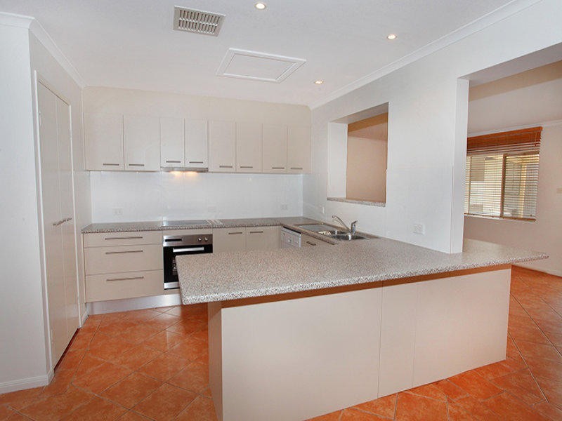 5 Mulgani Street, Warana QLD 4575