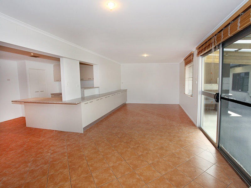 5 Mulgani Street, Warana QLD 4575