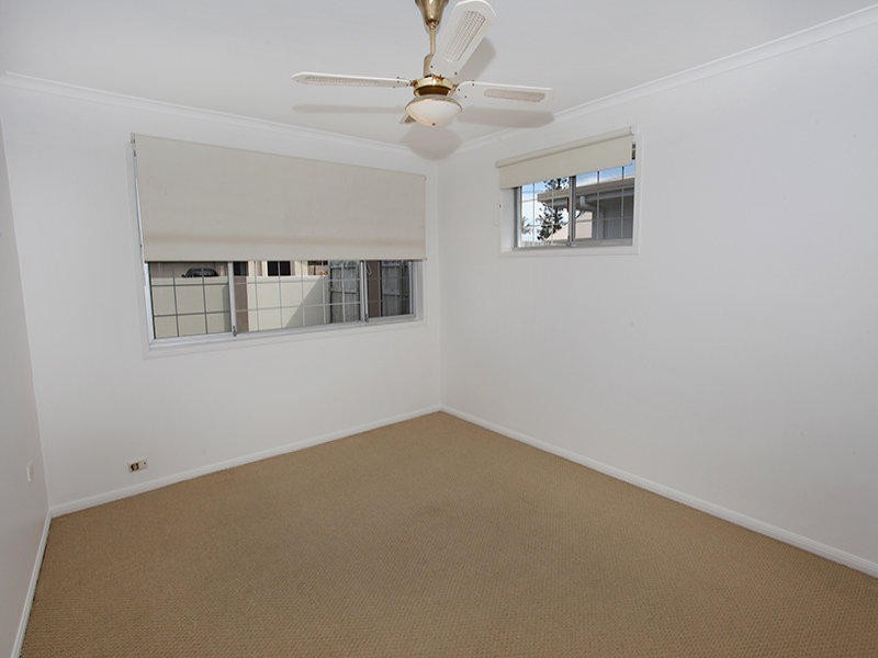 5 Mulgani Street, Warana QLD 4575