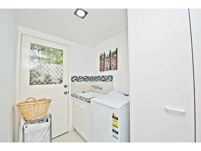 38 Burra Street, Surfers Paradise QLD 4217