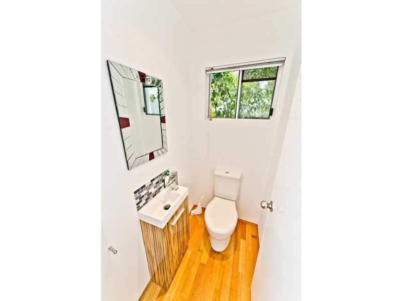 38 Burra Street, Surfers Paradise QLD 4217