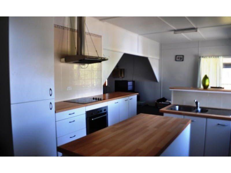 65 Alice Street, Mitchell QLD 4465