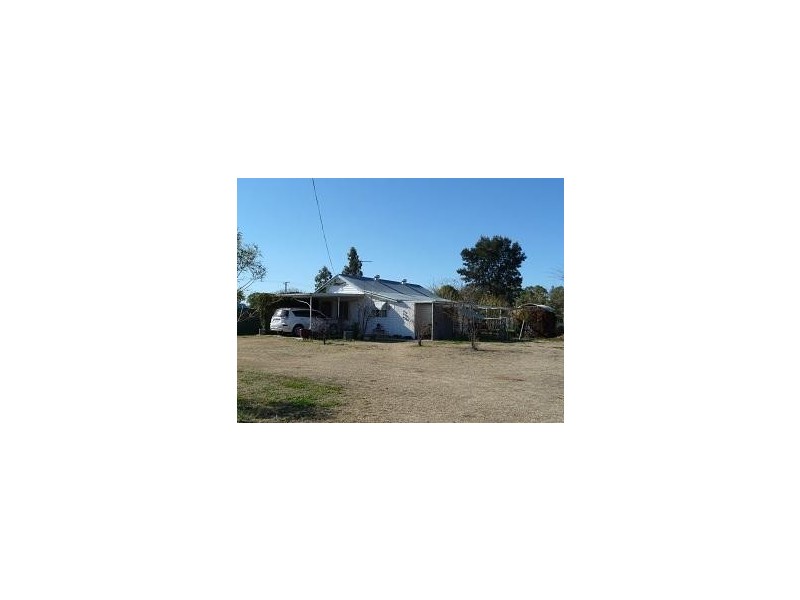 18 Mary Street, Mitchell QLD 4465