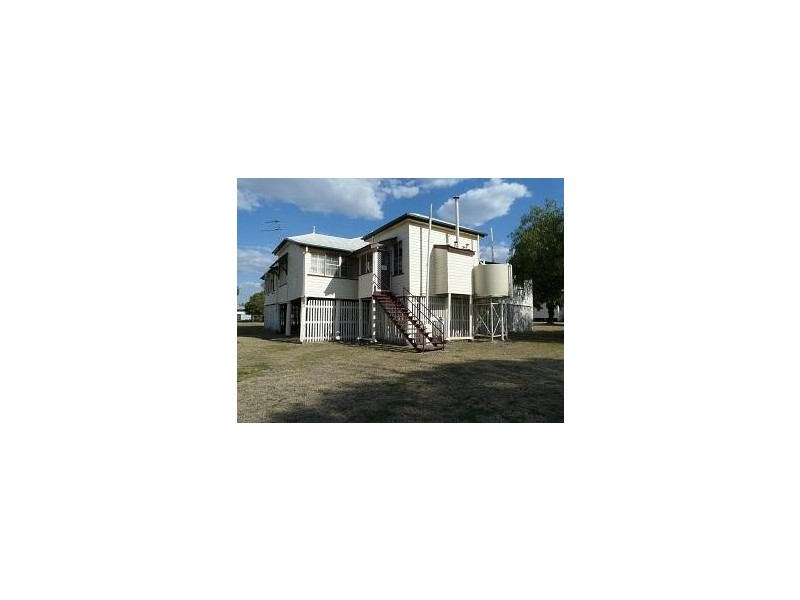 31 Rugby Street, Mitchell QLD 4465