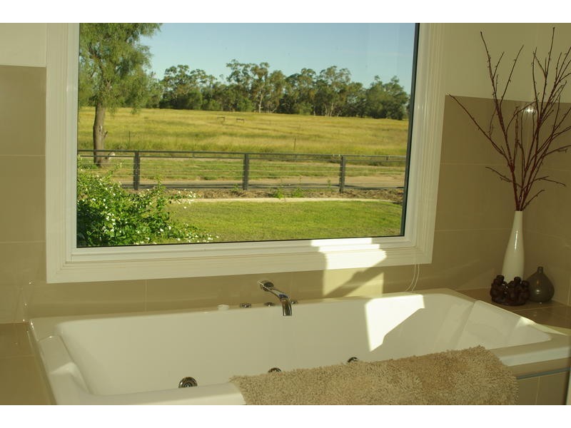 L110 Pinelands Lane, Mitchell QLD 4465