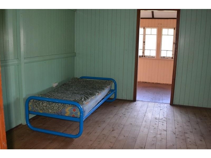 168 Alice Street, Mitchell QLD 4465