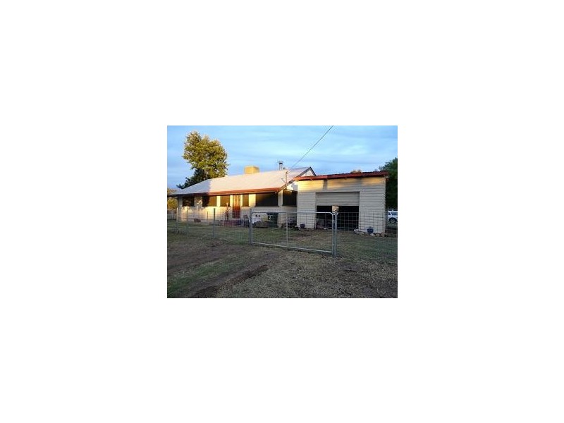 2 Short Street, Mitchell QLD 4465