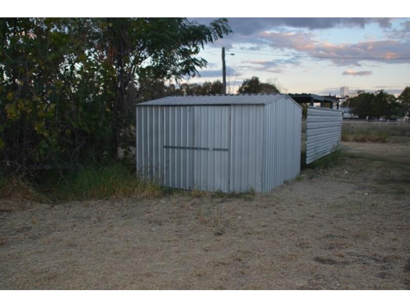 13 Sheffield Street, Mitchell QLD 4465