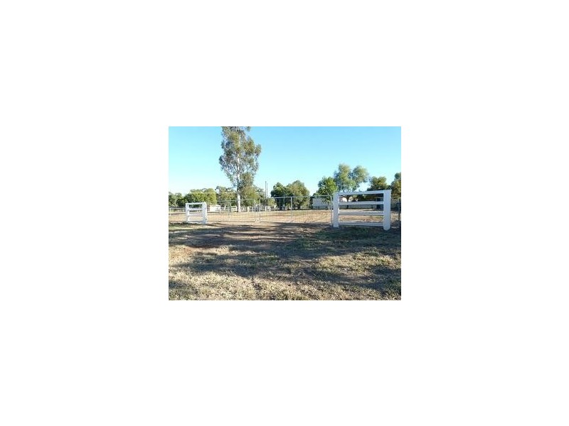 202 Alice, Mitchell QLD 4465